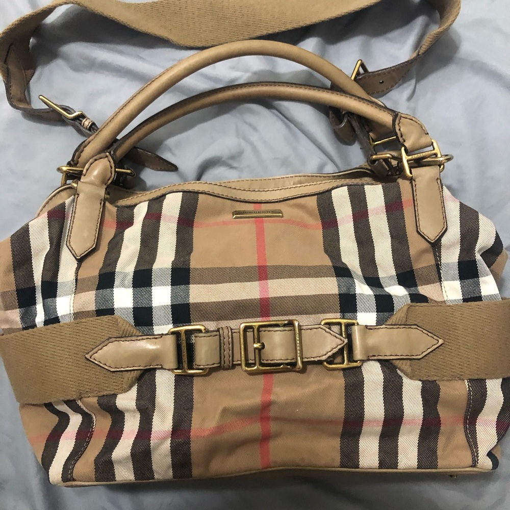 Burberry baby bag